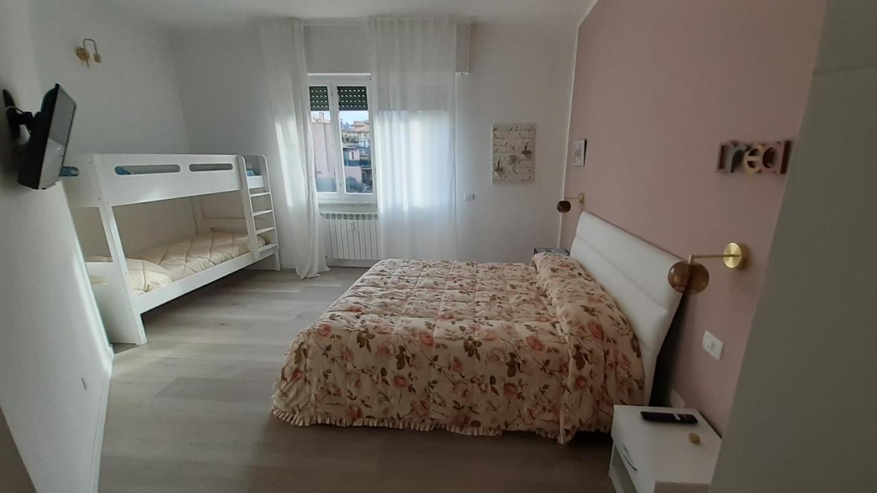 מלון פינאלה ליגורה Casa Di Kiki חדר תמונה