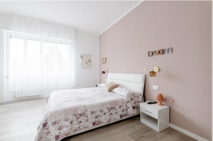 מלון פינאלה ליגורה Casa Di Kiki חדר תמונה